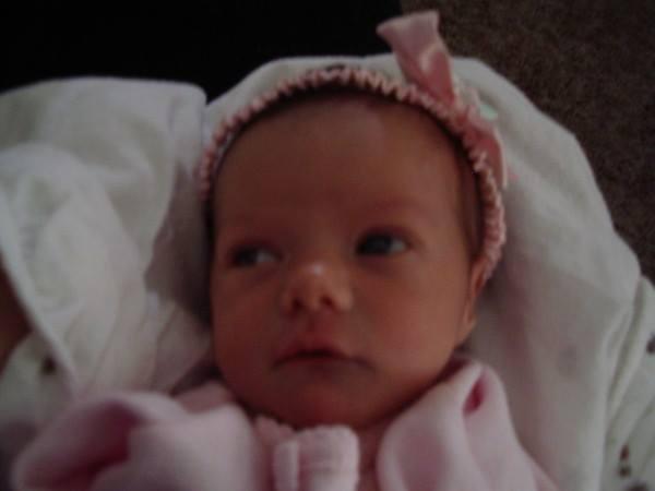 Natalynn Lea Miller 1st Month