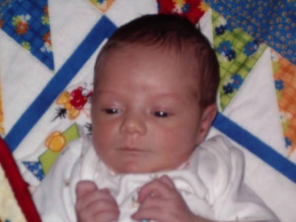 Natalynn Lea Miller 1st Month